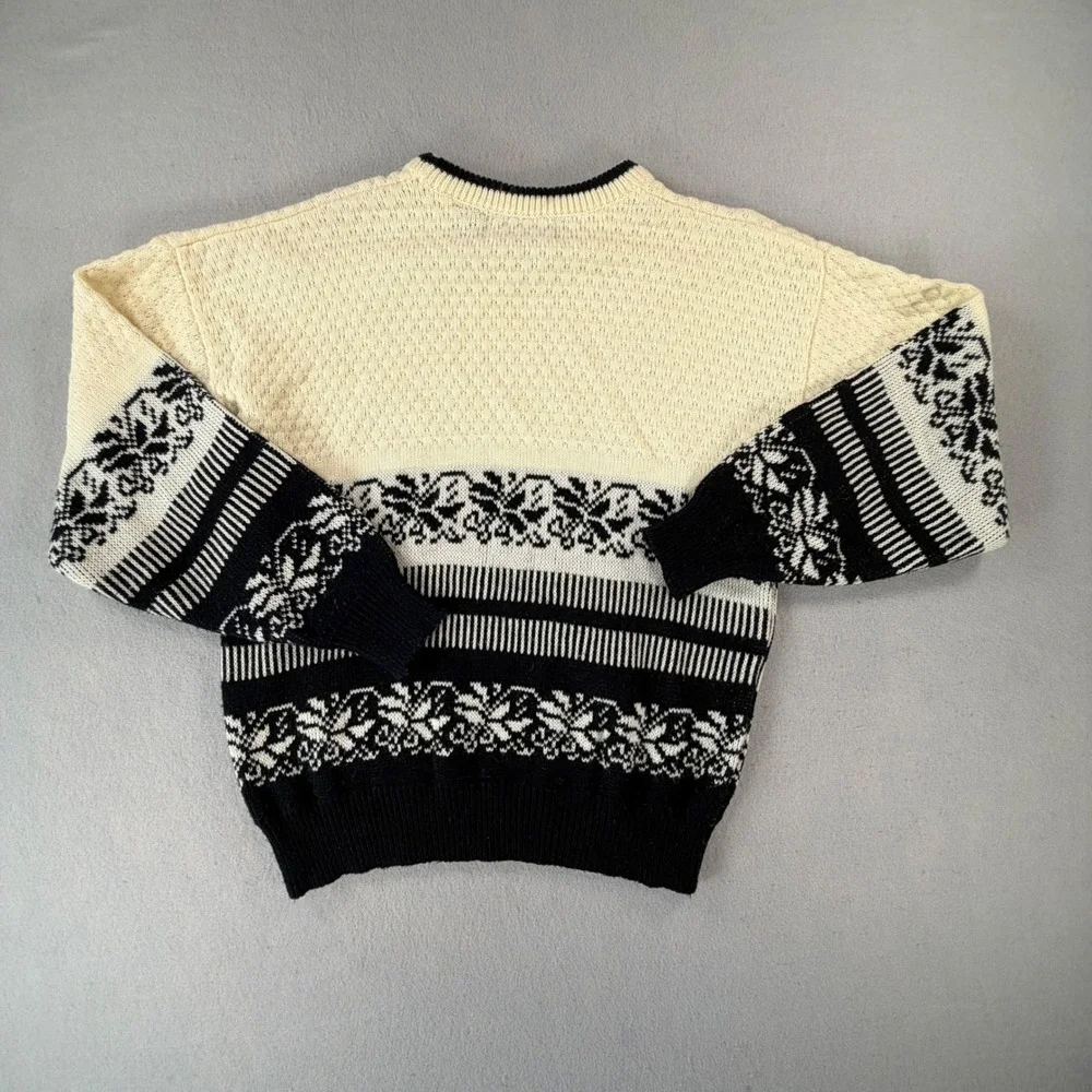 Rainbow Ridge Vintage Sweater Medium Cream Black Fair Isle Nordic Knit Korea 80s